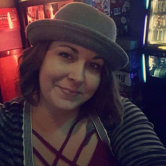Meet the Posher Other - Meet your Posher, Kristen
